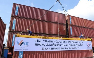 Thanh Hóa: Hơn 1.600 tấn hàng đã lên tàu vào ủng hộ đồng bào phía Nam