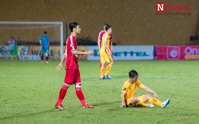 Chùm ảnh: Thi đấu kém cỏi, Hải Phòng gục ngã trước Viettel