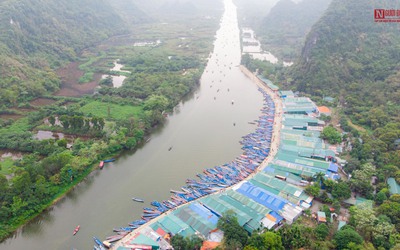 Ngắm nhìn chùa Hương trong ngày đầu khai hội từ Flycam