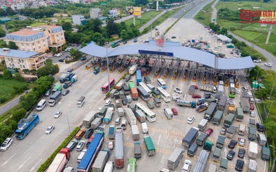 Tài xế đi gần 2.000km ra Hà Nội phải quay đầu tại cửa ngõ Thủ đô