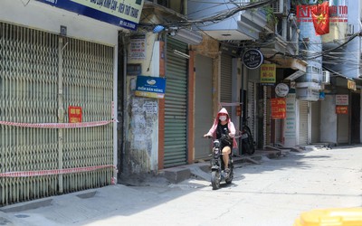 Hà Nội: Phong toả hơn 3.000 dân của 2 phường