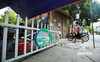 Hà Nội: "Điểm nóng" mới tiếp tục tăng F0, công an vào cuộc làm rõ nguồn lây