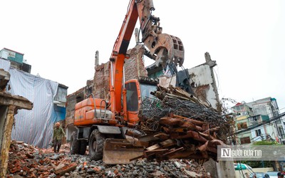 Phá dỡ căn nhà khiến dự án Nhổn - ga Hà Nội bị đình trệ