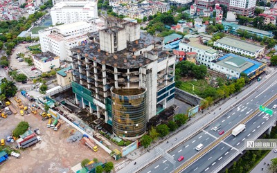 "Toà tháp thương binh" bỏ hoang giữa đất vàng Hà Nội