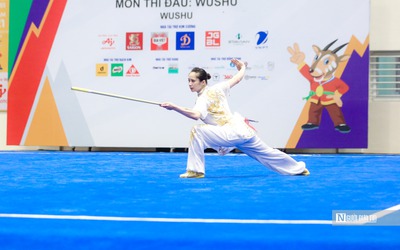 Cận cảnh màn biểu diễn của "cô gái vàng" Wushu Việt Nam