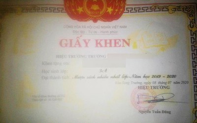 Học sinh tiểu học nhận được giấy khen “mượn sách nhiều nhất lớp”: Liệu có lạm phát giấy khen?