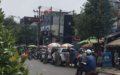 Thực nghiệm hiện trường, lấy lời khai nghi phạm sát hại bà chủ tiệm tạp hóa ở TP.HCM