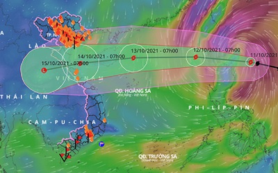 Bão số 8 (Kompasu) giật cấp 13, hướng vào miền Trung