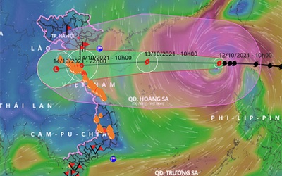 Tin bão mới nhất: Bão số 8 sức gió mạnh, hướng thẳng vào miền Trung