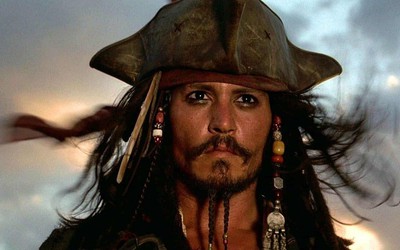 Tài tử Johnny Depp bất tỉnh trong khách sạn chưa rõ nguyên nhân