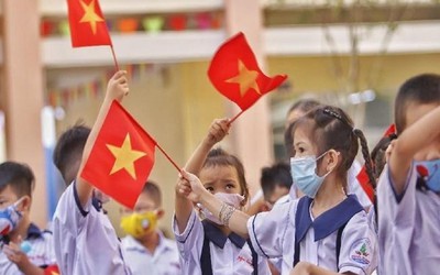 Năm học 2023-2024, học sinh Lâm Đồng tựu trường ngày nào?