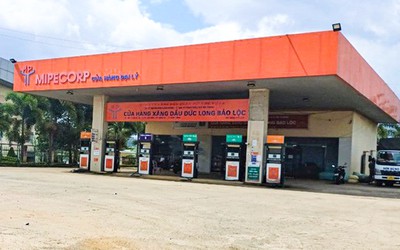 Lâm Đồng: Phạt 15 triệu đồng chủ cửa hàng bán xăng nhỏ giọt