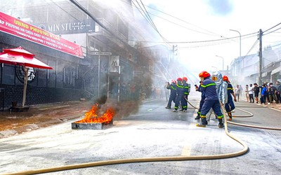 Lâm Đồng: Diễn tập phòng cháy, chữa cháy trong khu dân cư