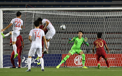 Trực tiếp bóng đá SEA Games 30 Việt Nam vs Indonesia: Hùng Dũng , Văn Hậu đá như siêu sao tầm cỡ hạ gục Indonesia