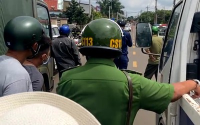 Đồng Nai: Hành trình vây bắt đối tượng nguy hiểm mang súng chạy vào nhà dân
