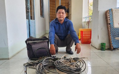 Kiên Giang: Bắt quả tang gã thợ điện cắt trộm dây điện