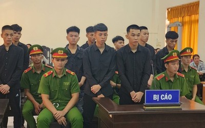 Hơn 40 năm tù cho nhóm thanh niên dùng hung khí chém người