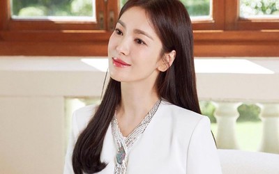 3 lần tậu nhà trăm tỷ tặng người đặc biệt, Song Hye Kyo gây xúc động