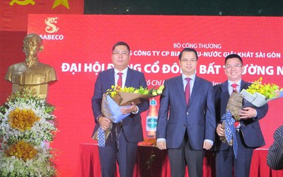 Cổ phiếu Sabeco đạt đỉnh 10 năm, người nhà Tổng giám đốc thu lợi lớn