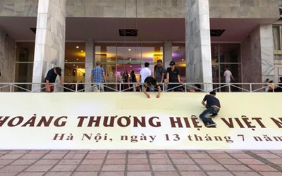 Lý do huỷ tổ chức chương trình Tôn vinh Nữ hoàng Thương hiệu Việt Nam ngay trước giờ G