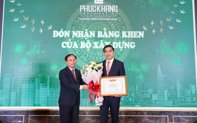 Gala chào xuân 2020: Hành trình 10 năm – Phúc Khang tặng căn hộ và sổ đỏ cho nhân viên trị giá 60 tỷ đồng