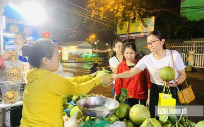 Khánh Hòa tổ chức phiên chợ đêm giới thiệu sản phẩm, phục vụ du khách