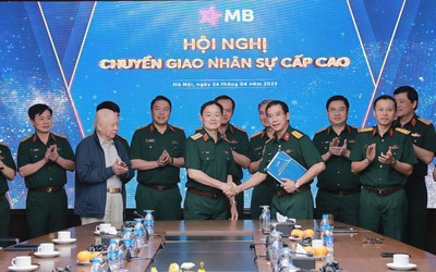 Biến động nhân sự cấp cao ở loạt doanh nghiệp lớn chỉ sau 4 tháng