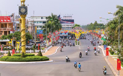 Hậu Giang: 13 tỷ đồng để tinh giản 74 biên chế