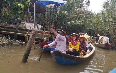 Du lịch ngày Tết vắng khách, doanh nghiệp và hộ kinh doanh thất thu