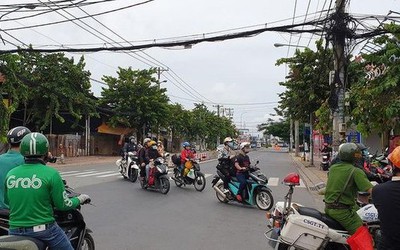 Hàng trăm người dân rời Đồng Nai về quê đều buộc phải quay lại