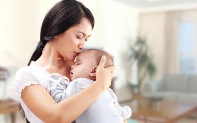 8 câu nói bóp nghẹn trái tim người phụ nữ đang nuôi con nhỏ