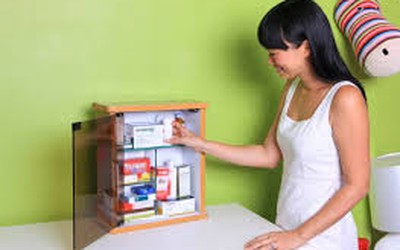 Những loại thuốc không thể thiếu trong tủ thuốc của gia đình