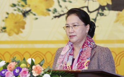 Chủ tịch Quốc hội Nguyễn Thị Kim Ngân: Đại biểu Quốc hội phải tăng cường trao đổi với báo chí!