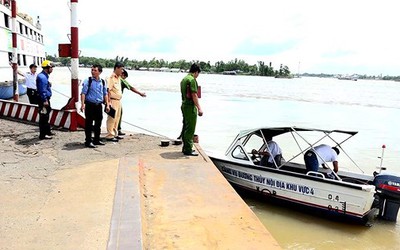 Tìm thấy thi thể đại úy công an mất tích sau vụ ca nô lao vào sà lan