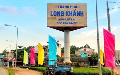 Long Khánh chính thức trở thành thành phố thứ 2 của tỉnh Đồng Nai