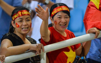 Mẹ Duy Mạnh tiết lộ cảm xúc đặc biệt của con trai trong ngày về thăm nhà