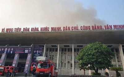 Quang Hà phải hủy show vì vụ cháy Cung Văn hóa Việt Xô: Trách nhiệm bồi thường thuộc về ai?