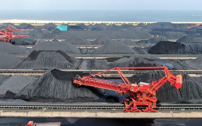 Trung Quốc tăng mạnh nhập khẩu than trong 2 tháng đầu năm
