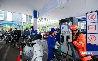 Nhập xăng Malaysia có giúp bình ổn giá xăng trong nước?