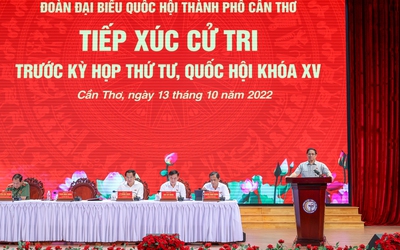 Thủ tướng Phạm Minh Chính trả lời cử tri về vấn đề xăng dầu