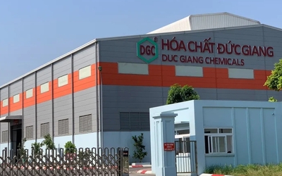 Hoá chất Đức Giang mang hơn 10.000 tỷ đồng gửi ngân hàng lấy lãi