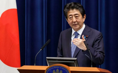 Cựu Thủ tướng Nhật Bản Shinzo Abe đổ gục sau tiếng nổ
