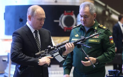 Tổng thống Putin ký sắc lệnh tăng quy mô các lực lượng vũ trang Nga