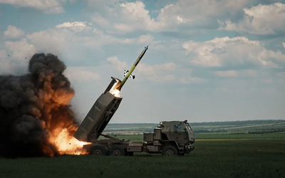 Bộ trưởng Quốc phòng Đức tới Mỹ mua “hỏa thần” HIMARS tặng Ukraine