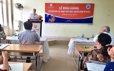 Đại học Đại Nam khai giảng khóa đầu tiên đào tạo, cập nhật kiến thức chuyên môn về Dược