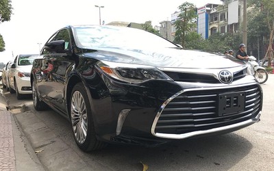 Toyota Avalon Limited sang trọng đến mức nào?