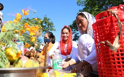 Đồng bào Chăm tại tỉnh Ninh Thuận rộn ràng đón lễ hội Katê 2018