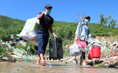 Di dời dân với quy mô lớn để tránh bão số 9