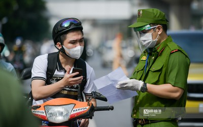 Hà Nội: Tổ công tác liên ngành xử lý nhiều trường hợp ra đường không lý do