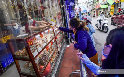 "May quá, cứ tưởng là không có Trung thu nữa"